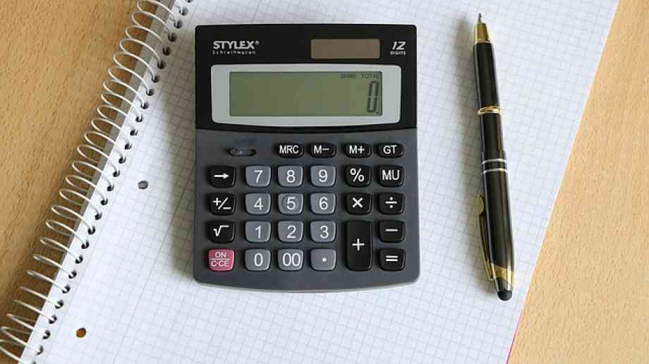 Calculators can improve pupil’s maths skills, but shouldn’t be used every day research shows