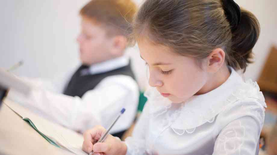 Grammar schools are no better than state schools, research suggests 