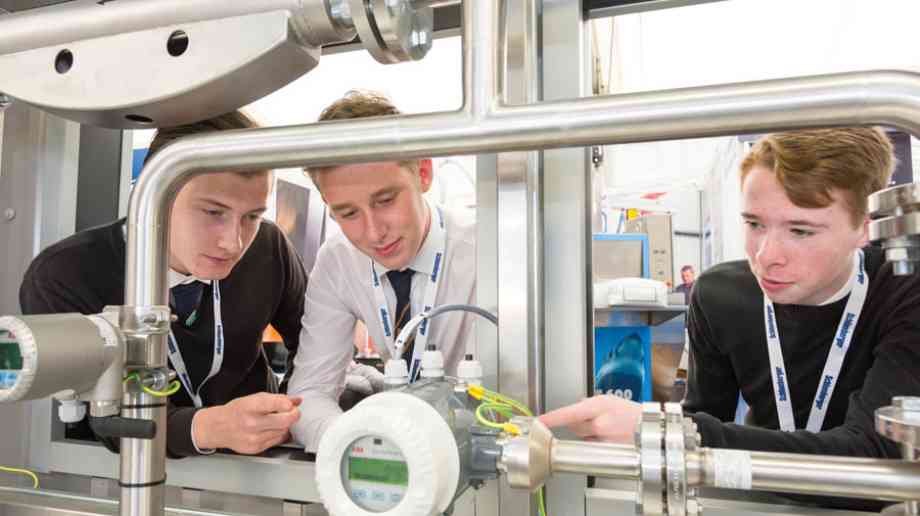Maintaining pupil interest in STEM subjects