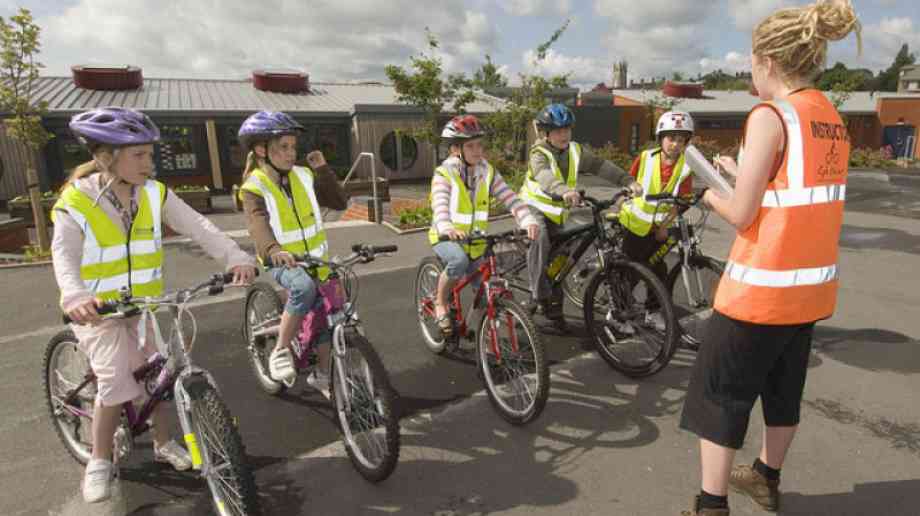 Ready to Ride offers free bike training through schools